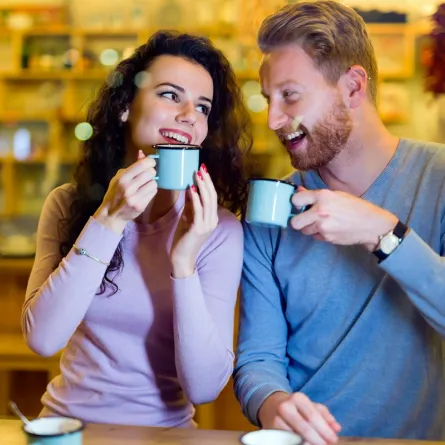 كيفية التعرف على لغات الحب الخمس واستخدامها لتحسين علاقتك