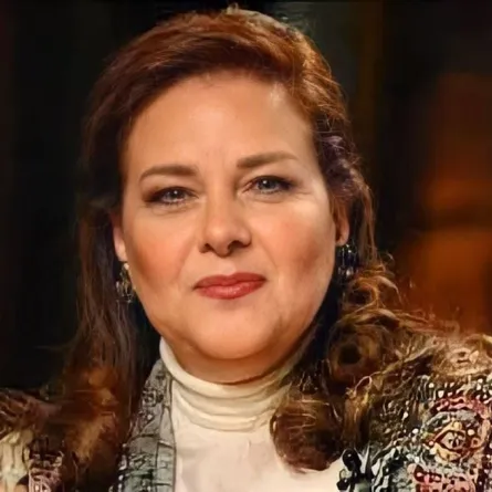 نقابة المهن التمثيلية تنعي دلال عبد العزيز .. نودع الفنانة الإنسانة