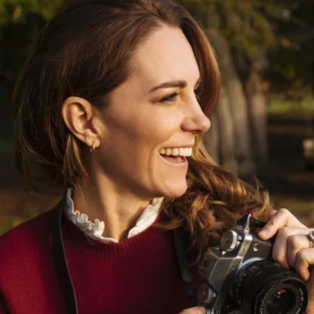 دوقة كامبريدج تعرض صوراً للناجين من الهولوكوست في معرض متحف الحرب الإمبراطوري الجديد