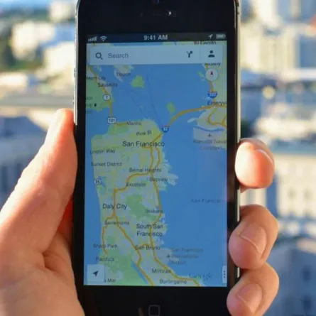 خرائط غوغل تطلق 3 ميزات جديدة على هواتف آيفون.. تعرفوا عليها