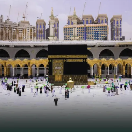 السعودية تفتح باب العمرة من الخارج بشروط