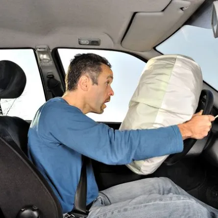 الوسائد الهوائية تنقذ الحياة