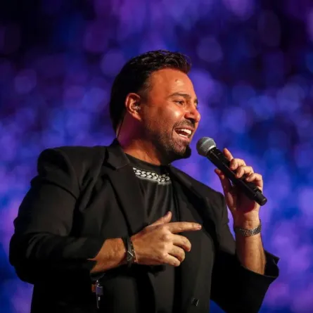 عاصي الحلاني - الصورة من المركز الاعلامي لبنش مارك