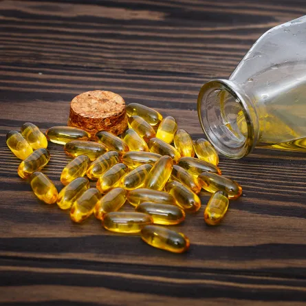 فوائد زيت السمك للنساء بالغة الأهمية