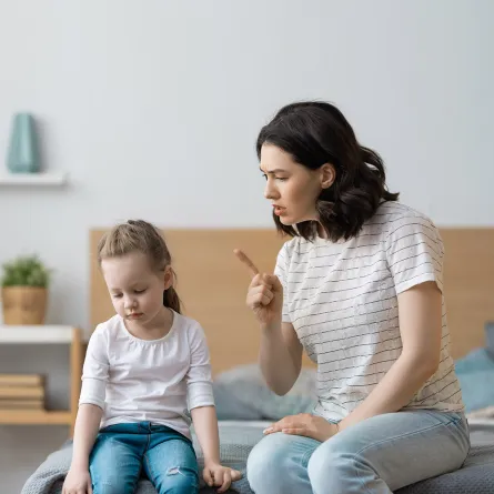 كيف تؤدبين طفلك بطريقة ذكية؟