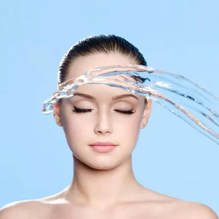 فوائد المياة الغازية للبشرة