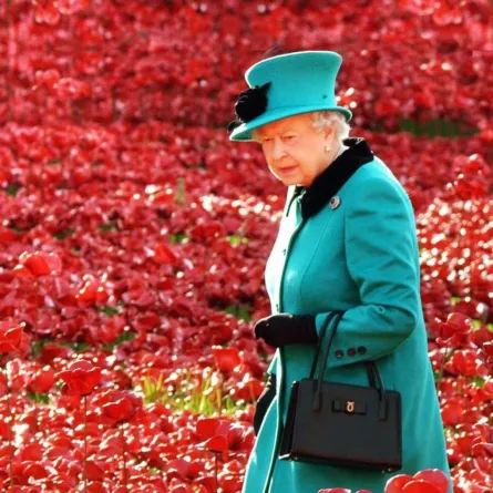 الملكة إليزابيث الثانية - الصورة من إنستغرام The Royal Family