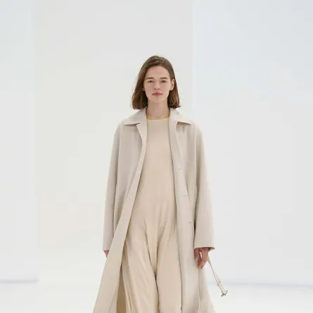 كيف تنسّقين البيج من اورالي  Auralee