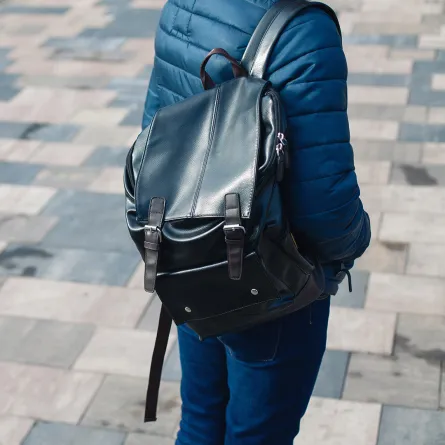 موديلات حقائب ظهر للرجل موضة خريف وشتاء 2021-2022