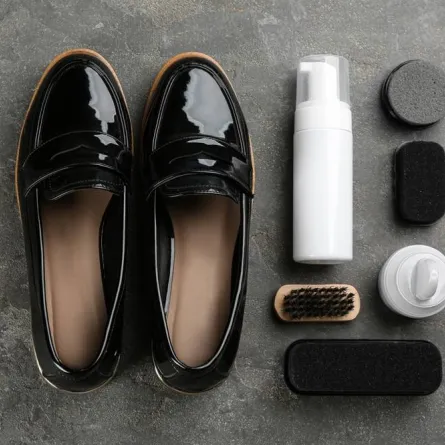 طرق تنظيف الأحذية الجلدية الجديدة