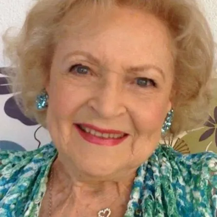 بيتي وايت- الصورة من حسابها على إنستغرام