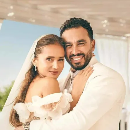 نيللي كريم وزوجها هشام عاشور - الصورة من حسابها على الفيس بوك