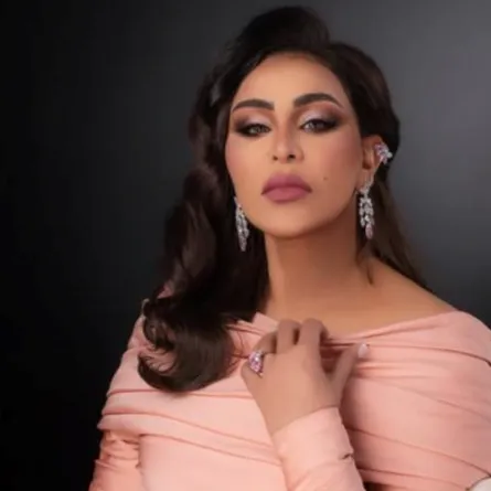 احلام - الصورة من حسابها على الانستقرام