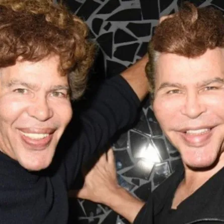 الفنانان التوأم بوجدانوف - الصورة من الصفحة الرسمية لبوجدانوف على الانستغرام