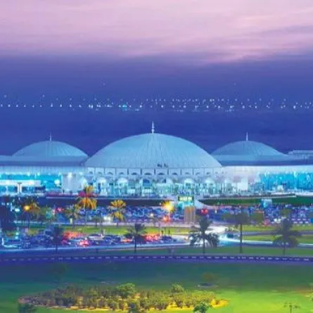 مطار الشارقة - الصورة من "اوم"