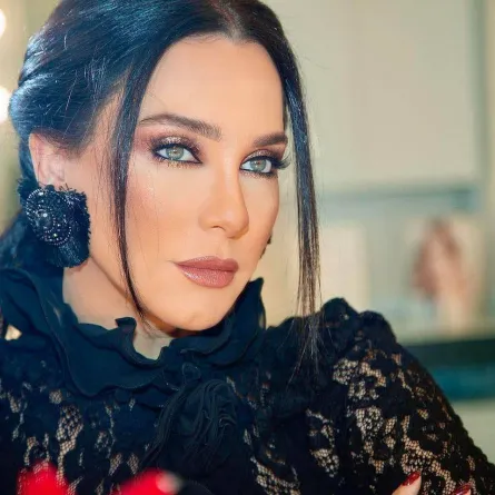 سلاف فواخرجي - الصورة من حسابها على فيسبوك