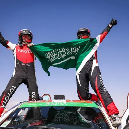 البطل السعودي يزيد الراجحي في المركز الثالث برالي داكار السعودية 2022 ضمن فئة السيارات -الصورة من حساب وزارة الرياضة على تويتر