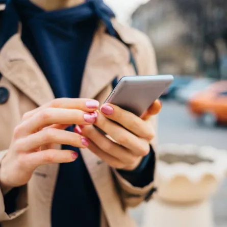 تطبيقات متاحة من دون اتصال بالإنترنت