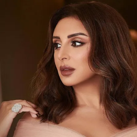 مجوهرات النجمة أنغام راقية كذوقها