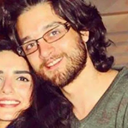 عمر خورشيد وياسمين الجيلاني - الصورة من حسابه على فيسبوك