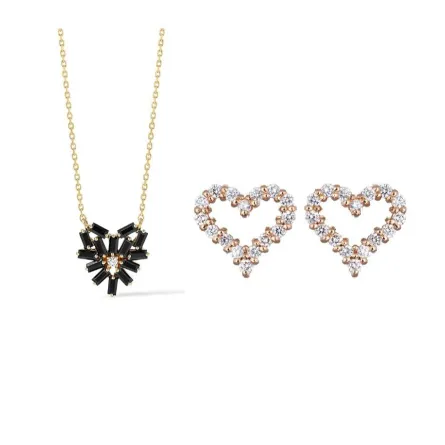 مجوهرات على شكل قلب لإطلالة رومانسية للعروس