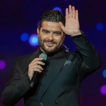  ناصيف زيتون