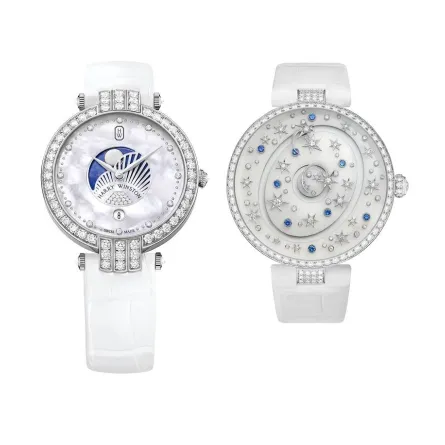 ساعات نسائية بسوار جلدي أبيض