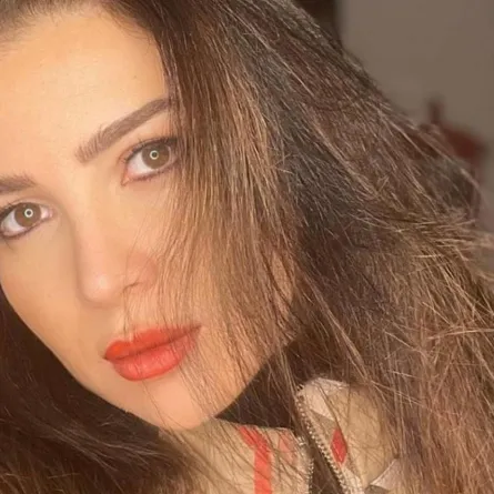 النجمة مي عز الدين تعلن انضمامها لتطبيق تيك توك - الصورة من حسابها على انستغرام