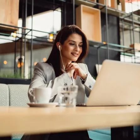 نصائح متبعة في إدارة فريق العمل عن بُعد  