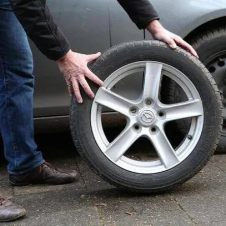 نصائح تجنبك كوارث انفجار إطار السيارة