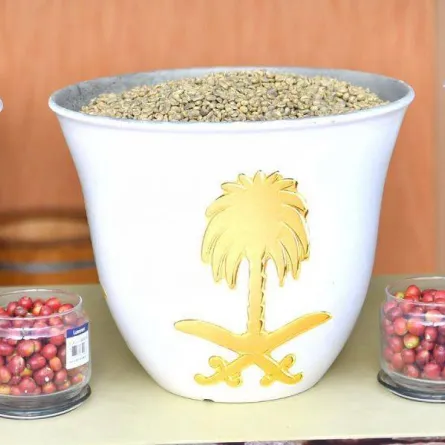 أبرز المحفزّاتٌ الوطنية لصناعة البن الخولاني السعودي- الصورة من واس