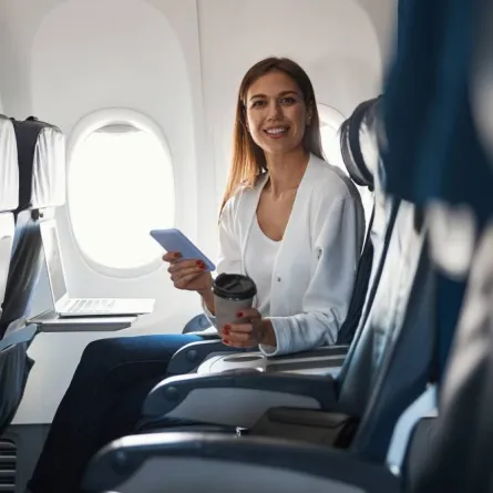 الامتناع عن تناول القهوة على متن الطائرة