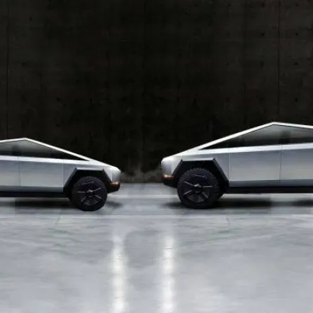 تسلا تكشف عن نسخة أصغر من 