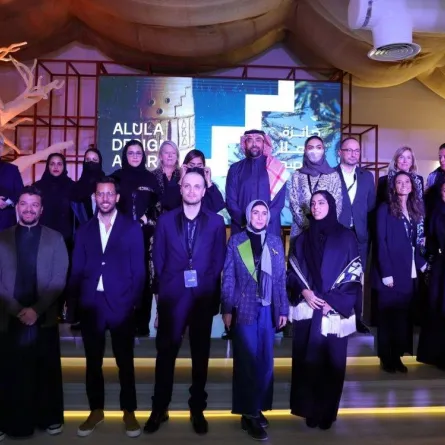 صورة جماعية للفائزين 