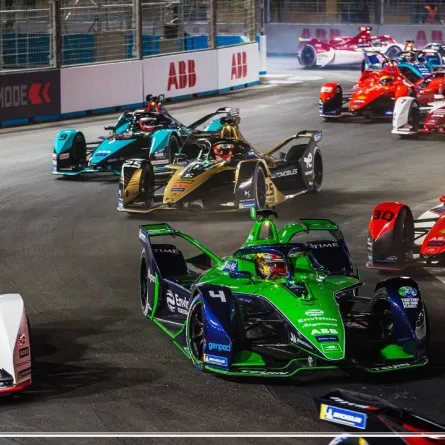 سباق فورمولا إي الدرعية - الصورة من حساب الاتحاد السعودي للسيارات على تويتر