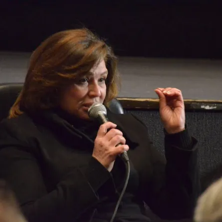 إلهام شاهين في ندوة فيلم حظر تجول - الصورة خاصة بسيدتي