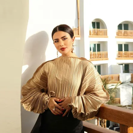 ديما الأسدي بإطلالة راقية   