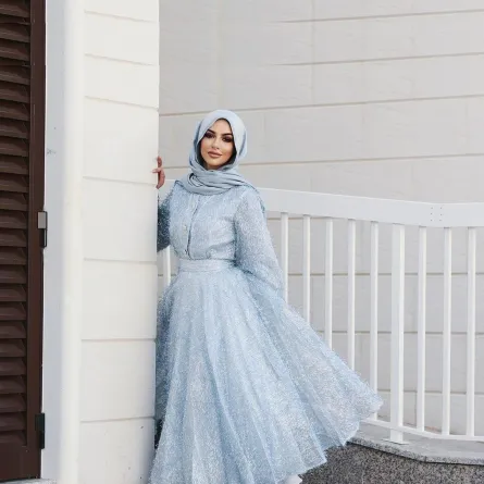 سهى بتنسيق مونكروم للسهرة