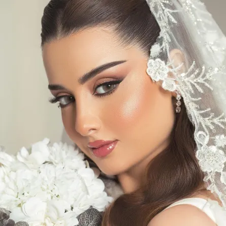 مكياج سموكي بني من أريج إبراهيم -الصورة من حسابها على الانستغرام