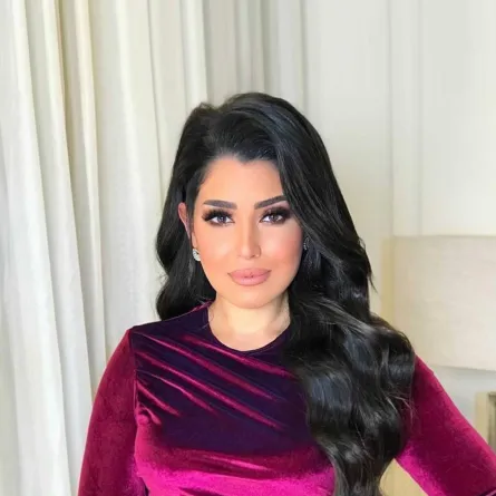 تسريحة الويفي الكلاسيكية من آيتن عامر