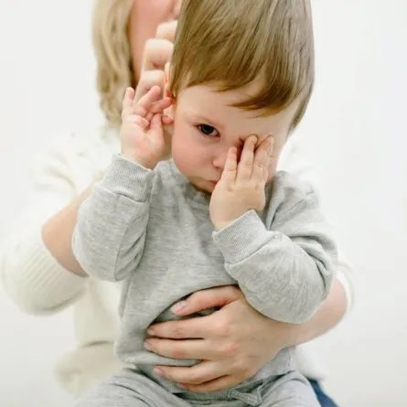 أسباب ألم البطن المتكرر عند الأطفال