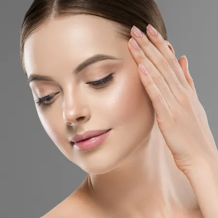 طريقة استخدام مكعبات الطماطم المثلجة للوجه