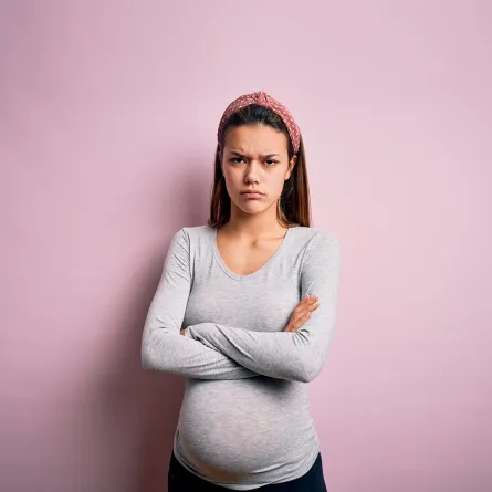 أسباب زيادة عصبية المرأة الحامل