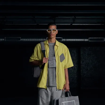  أي كولد وال  A Cold Wall