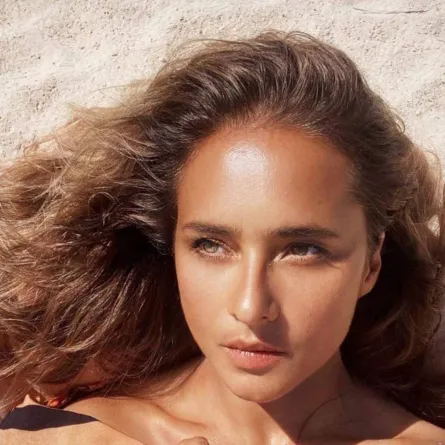 نيللي كريم - الصورة من صفحتها الرسمية على الفيس بوك