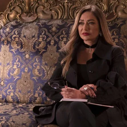 ليلى علوي في مسلسل منورة بأهلها - الصورة من المسؤول الإعلامي لمجموعة mbc 