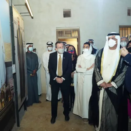 انطلاق فعاليات الدورة العاشرة من مهرجان رأس الخيمة للفنون البصرية - الصورة من الحساب الرسمي للمكتب الإعلامي لحكومة رأس الخيمة على تويتر