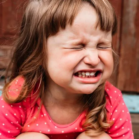 صورة لسلوك الطفل السيئ