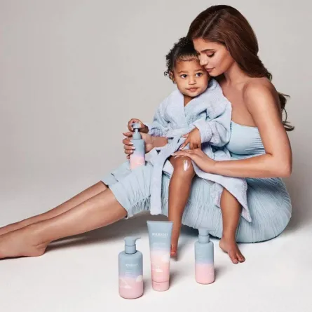 كايلي جينير مع ابنتها