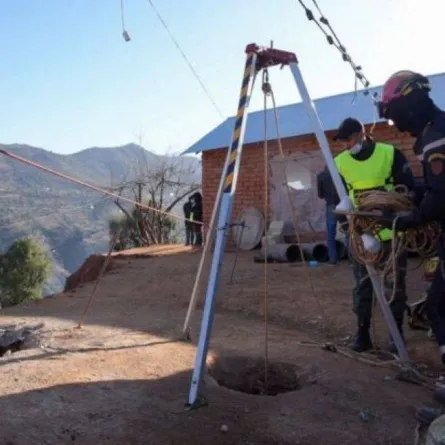 من عمليات إنقاذ الطفل ريان